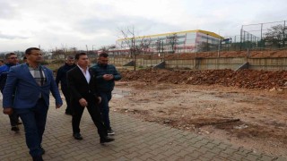 Başkan Aras, yağıştan etkilenen mahallelerde çözüm için sahada