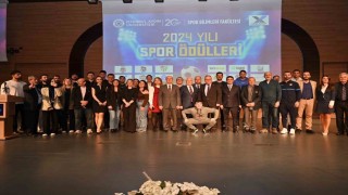Başkan Bozbeye Spora katkı sağlayan başkan ödülü