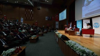 Başkan Büyükkılıç; gençlerle tecrübelerini paylaştı