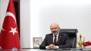Başkan Çolakbayrakdar, “Regaip Kandili, tüm İslam Alemine hayırlar getirsin”