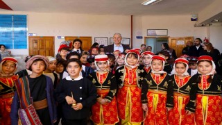 Başkan Özçelik, hayırsever babasının anıldığı vefa programına katıldı