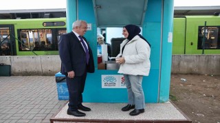 Başkan Şadi Özdemirden öğrencilere çorba ikramı