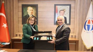 Başkan Şahinden Rektör Doğana hayırlı olsun ziyareti
