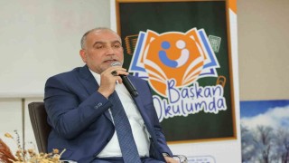 Başkan Sandıkçı: Gençlerimizin yanındayız