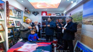 Başkan Yılmazdan şehit Açıkgözün ailesine ziyaret