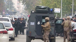 Batmanda iki grup arasındaki kavgaya polis müdahalesi