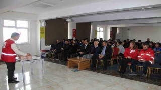 Batmanda öğrencilere ilk yardım eğitimi verildi