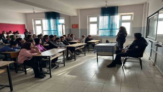 Batmanda polislik mesleği hakkında bilinçlendirme toplantısı gerçekleştirildi