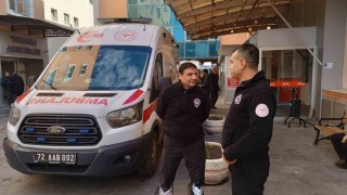 Batmanda yolun karşısına geçmeye çalışan zihinsel engelli gence otomobil çarptı