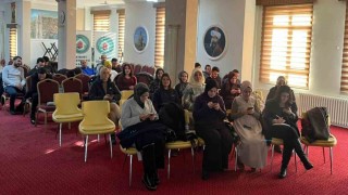 Bayburt Öğretmen Akademisi proje yazma eğitimi başladı