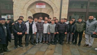 Bayburtta imam hatipli öğrenciler vaaz verip namaz kıldırdı