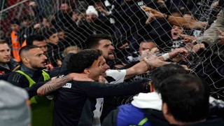 Beşiktaş, Fenerbahçeye karşı 2 maç sonra kazandı