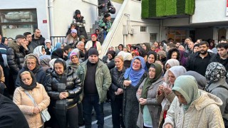 Beşiktaşta İETT otobüsünün ezdiği kadının cenaze töreninde feryatlar yükseldi