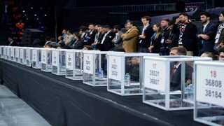 Beşiktaşta oy verme işlemi başladı