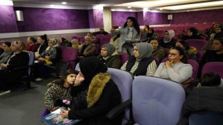 Beylikdüzünde veliler için sağlıklı yaşam semineri düzenlendi