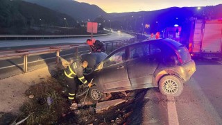 Bilecikte yaşanan trafik kazasında 1i ağır 2 kişi yaralandı
