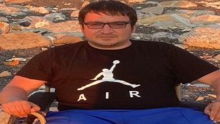 Bilgisayar işletmeni balkondan düşerek öldü