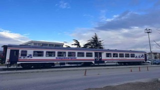 Binlerce insanı taşıdıktan sonra emekliye ayrılan tren vagonu cafeye dönüştürüldü