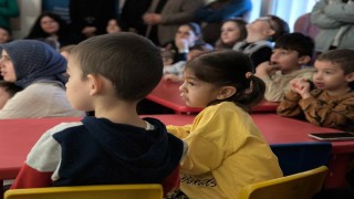Bir Hikaye Bir Neşe projesi özel çocuklara sevinç oldu