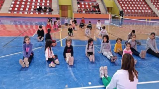 Bulanıkta jimnastik kurslarına yoğun ilgi