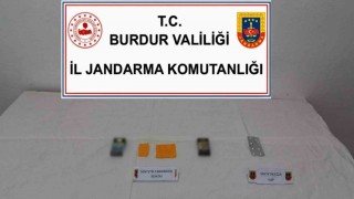 Burdurda jandarmanın uyuşturucu operasyonunda yakalanan 2 şüpheli adli kontrolle serbest bırakıldı