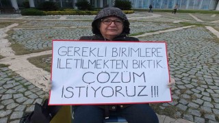 Burhaniyede Nuray öğretmenin eylemi işe yaradı
