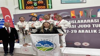 Büyükşehirin judocuları yine podyumda: Zonguldakta fırtına gibi estiler