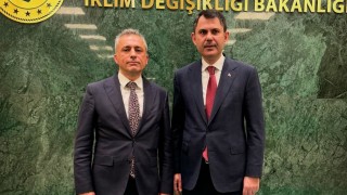 Çenet, Bakan Kurum’la Bir Araya Geldi