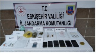 Çifteler ve Beylikovada uyuşturucu operasyonu
