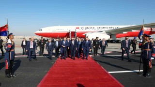 Cumhurbaşkanı Erdoğan, D-8 Zirvesine katılmak üzere Mısırda