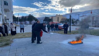 Darendede yangın söndürme tatbikatı