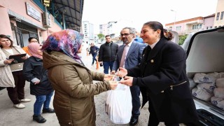 Denizli Büyükşehirden öğrencilere beslenme yardımı