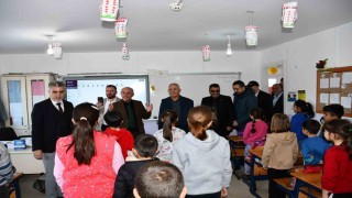 Dernekten “Gurbetten Sılaya Çocuklar Üşümesin Projesi”