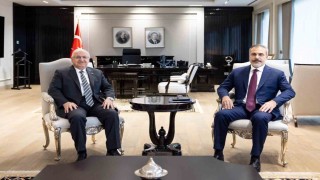 Dışişleri Bakanı Fidan, Milli Savunma Bakanı Güler ile bir araya geldi