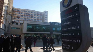 Diyarbakırda bölgenin sağlık üssü olan üniversite hastanesinde 45 bine yakın ameliyat yapıldı
