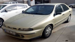 Dolandırarak aldıkları aracı başkasına sattılar