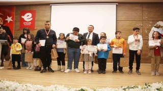 Efelerde Çocuk Gözüyle Otizm resim yarışması ile farkındalık zirveye çıktı
