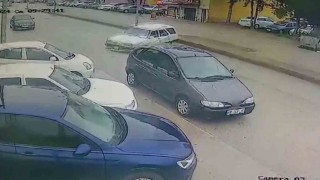 Ehliyetsiz sürücünün kaçış macerası kaza ile son buldu