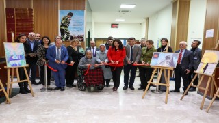 Engelli ressamdan “Kalem ve kâğıdın düeti” sergisi