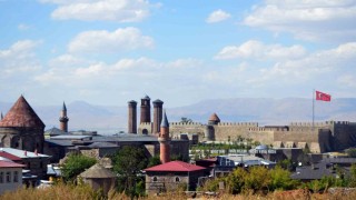 Erzurum efsanelerinde en fazla İslami değerlere yer veriliyor