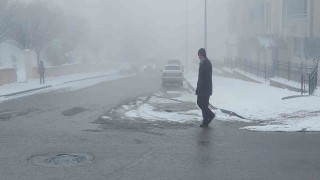 Erzurum sis ve kara teslim oldu