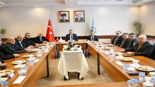 Erzurumda havaalanı kış tedbirleri zirvesi
