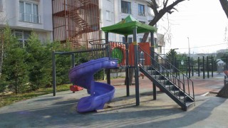 Esenyurt Belediyesinden yakılan Maral Parkına hızlı müdahale