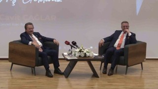 Eski Devlet Bakanı Çağlar: Üniversiteler hayata başlayan insanların yol çizeceği fabrikalardır