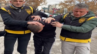 Eski eşini 14 yerinden bıçaklayan şahıs adliyeye sevk edildi