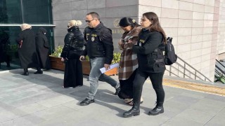 Eskişehirde 15 ayrı ‘Hırsızlık suçundan 291 yıl 7 ay hapis cezası bulunan kadın yakalandı