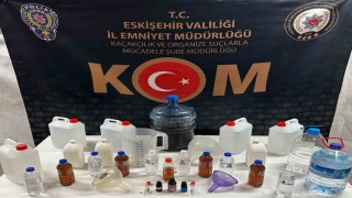 Eskişehirde yeni yıl öncesinde sahte alkol operasyonu