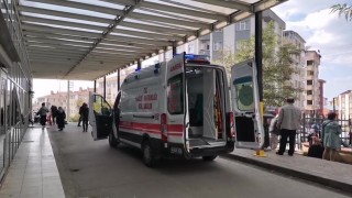 Evde uyuyan anne ve 4 çocuğu sobadan sızan gazdan zehirlendi