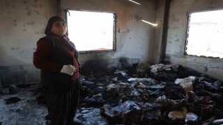Evinde çıkan yangını söndürmeye çalışırken düşen kadının kolu kırıldı