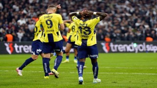 Fenerbahçe ligin ilk yarısında geçtiğimiz sezonun gerisinde kaldı